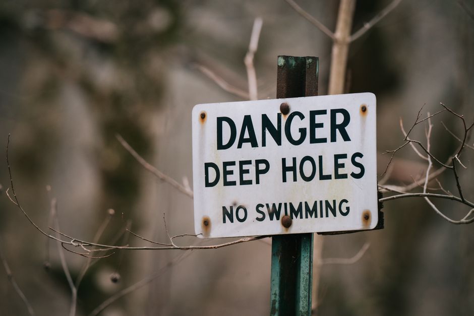Featured image for “Upper Peninsula Swimming Holes: 8 Best Natural Spots for a Cool Dip”
